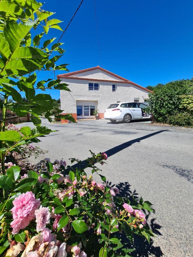 La Gelotiere Maison De Compagne A 10 Min Du Puy Du Fou Sevremont Exteriör bild